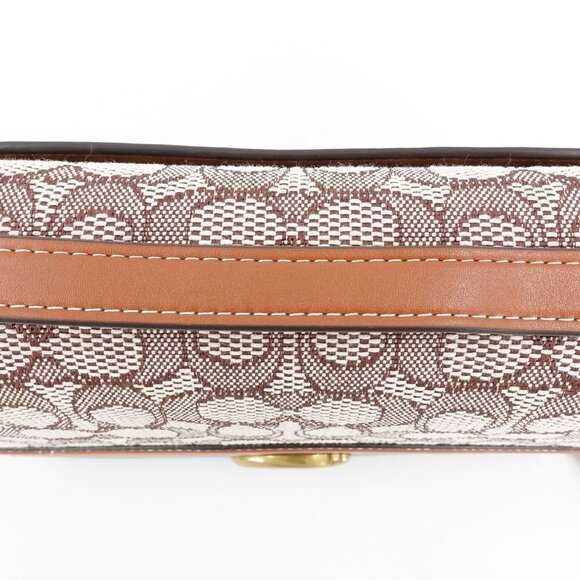 Coach Bandit Signature Shoulder Bag Brown OS - Picture 9 of 14